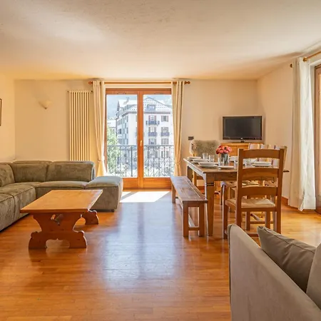 Coeur Des Alpes - A Spacious 3-bedroom With Spectacular Views 公寓