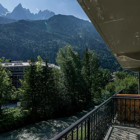 Apartment Coeur Des Alpes - A Spacious 3-bedroom With Spectacular Views Chamonix