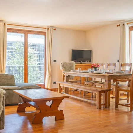 Apartment Coeur Des Alpes - A Spacious 3-bedroom With Spectacular Views *